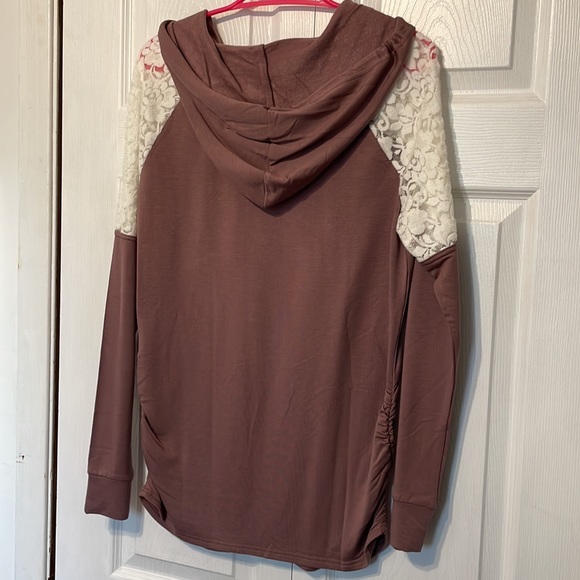Kismet long sleeve hooded shirt - Picture 3 of 4